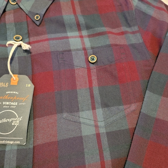 Weatherproof Vintage Men's Button Up Plaid Shirt - Picture 6 of 10